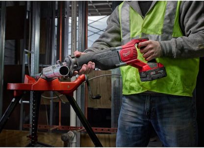 2621-20 M18 18V Lithium Ion Cordless Sawzall 3,000RPM Reciprocating Saw with Quik Lok Blade Clamp and All Metal Gearbox (Bare Tool)